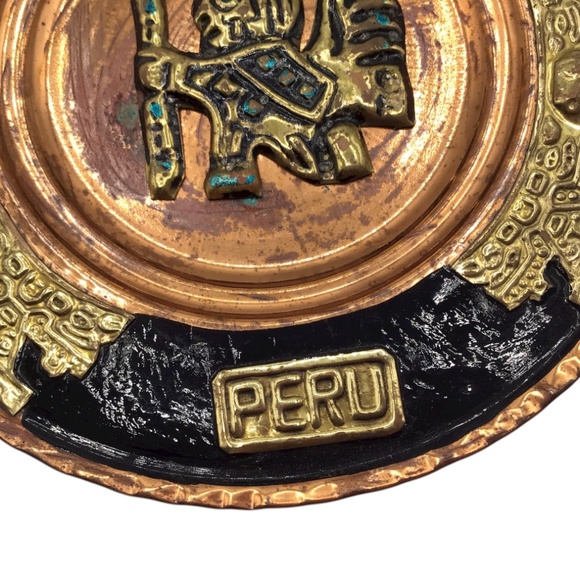 Vintage Peruvian Wall Plates – Handcrafted Copper and Brass Decorative Plates - Picture 12 of 12